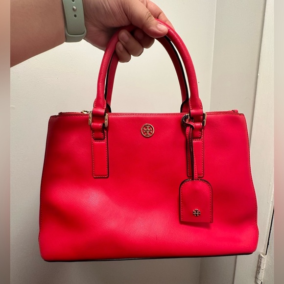 Tory Burch Handbags - Tory Burch crossbody